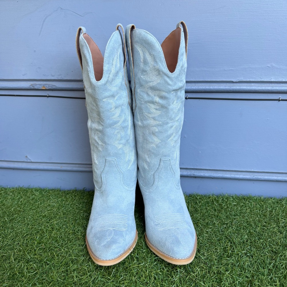 Gorbineti Faux Suede Western Cowgirl Boots Size 6 Block Heel Embroidered Blue